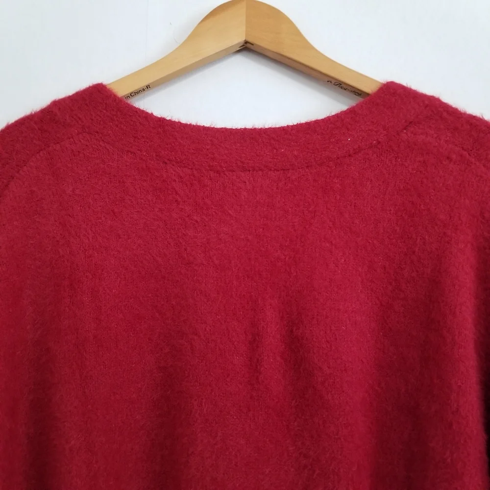 NWT Ava & Viv Red Majenta Fuzzy V Neck Sweater Size 1X